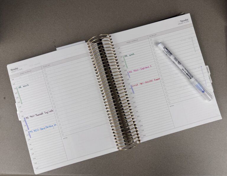Working While in School – How to Make It Work